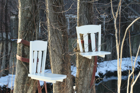 strap-on chairs, presented on the body